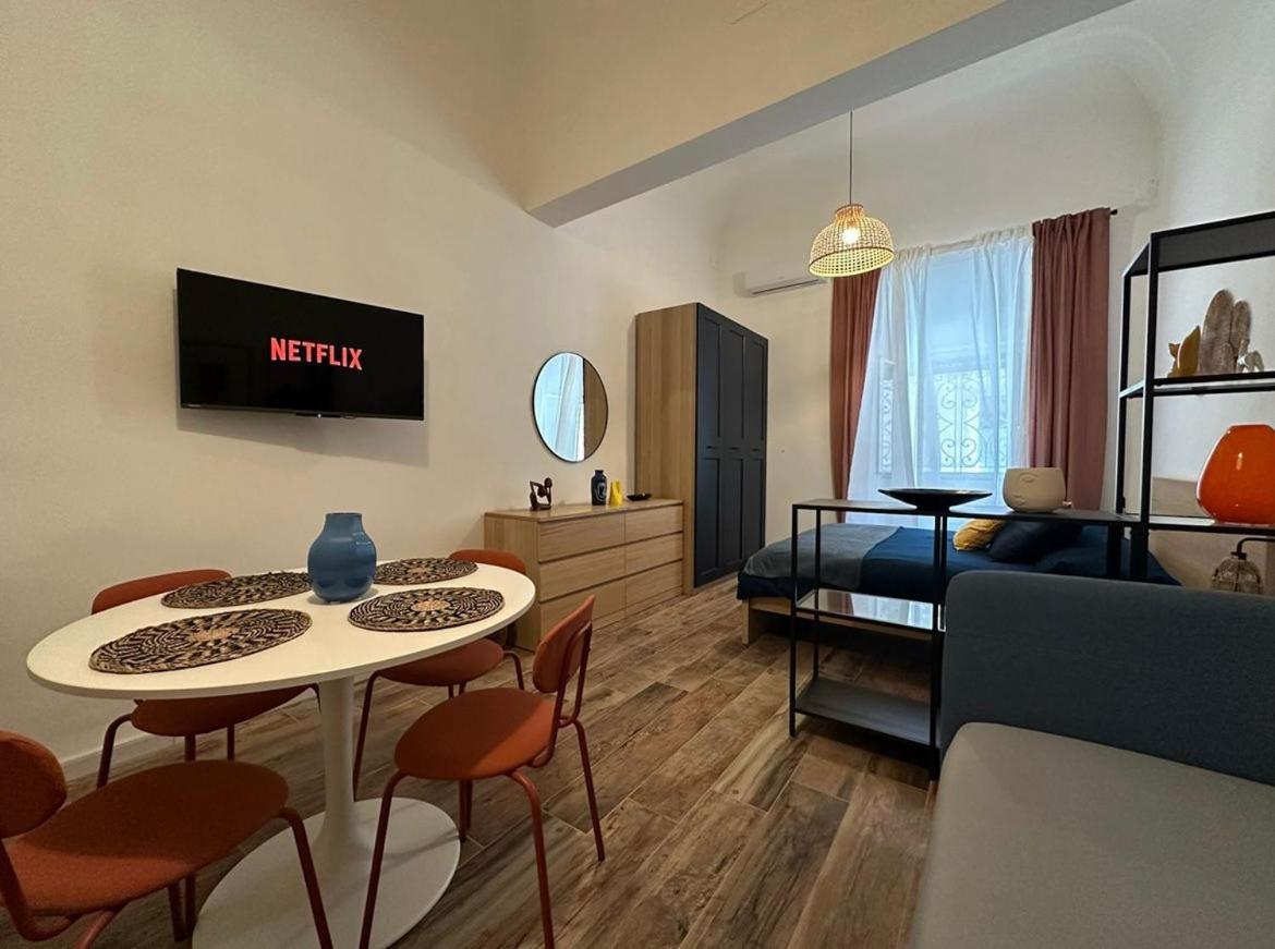 Etna Charme Apartment Катания Экстерьер фото